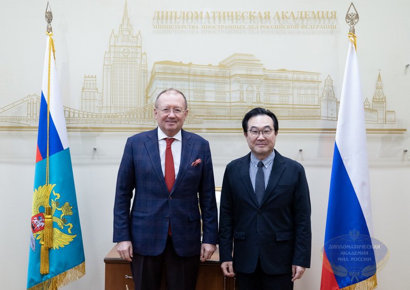 А.В.Яковенко и Посол Республики Корея.jpg