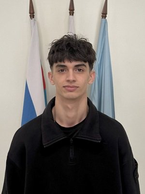 Аслонов.jpg