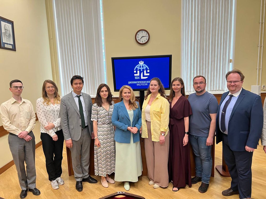 Фото нас сайт.jpg