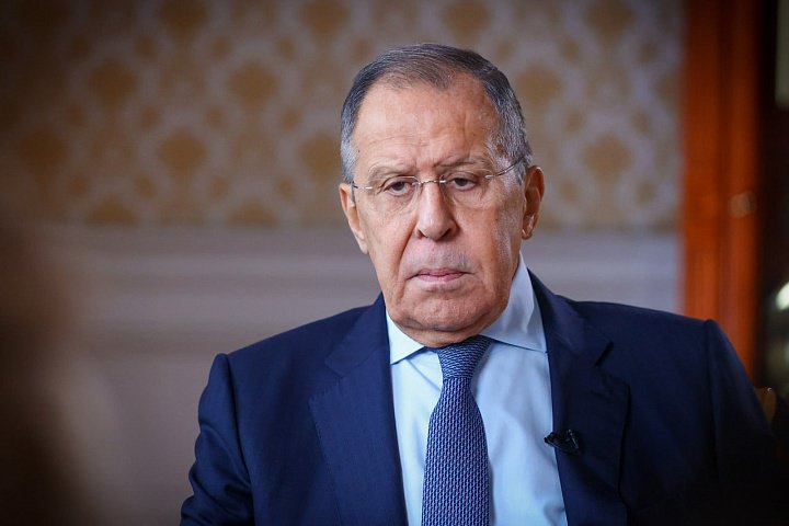 С.Лавров_Международная жизнь.jpg