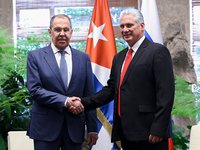 с президентом Кубы М.Диас-Канелем.jpg